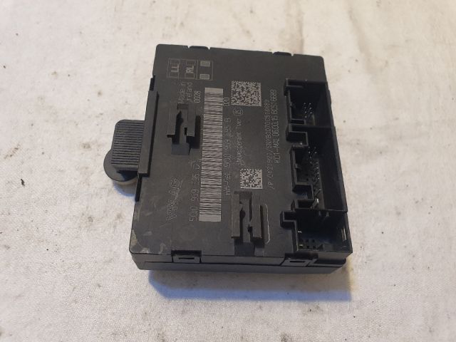 bontott VW PASSAT B8 Bal hátsó Ajtó Vezérlőegység