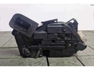 bontott VW PASSAT B8 Bal hátsó Ajtózár