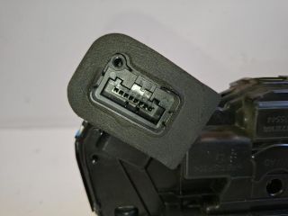 bontott VW PASSAT B8 Bal hátsó Ajtózár