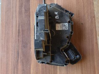 bontott VW PASSAT B8 Bal hátsó Ajtózár