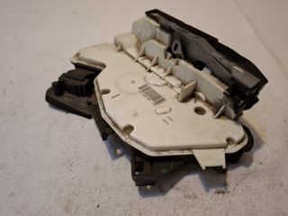 bontott VW PASSAT B8 Bal hátsó Ajtózár