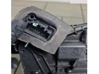 bontott VW PASSAT B8 Bal hátsó Ajtózár