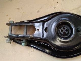 bontott VW PASSAT B8 Bal hátsó Alsó Lengőkar