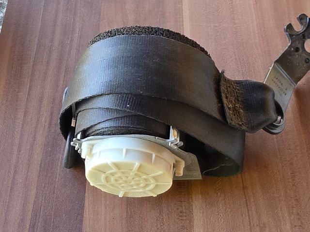 bontott VW PASSAT B8 Bal hátsó Biztonsági Öv