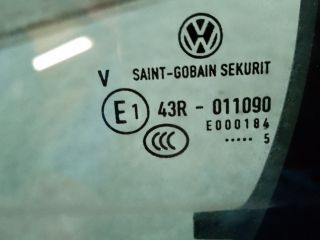 bontott VW PASSAT B8 Bal hátsó Fixüveg (Ajtóban)