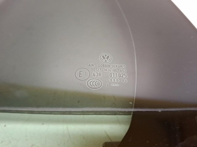 bontott VW PASSAT B8 Bal hátsó Fixüveg (Ajtóban)