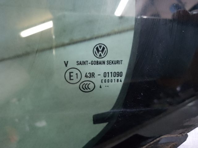 bontott VW PASSAT B8 Bal hátsó Fixüveg (Ajtóban)