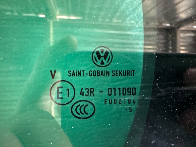 bontott VW PASSAT B8 Bal hátsó Fixüveg (Ajtóban)