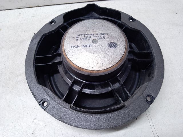bontott VW PASSAT B8 Bal hátsó Hangszóró