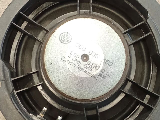 bontott VW PASSAT B8 Bal hátsó Hangszóró