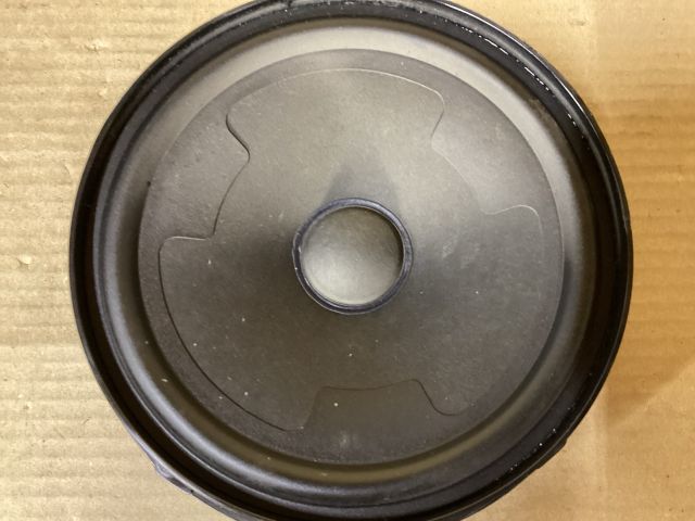 bontott VW PASSAT B8 Bal hátsó Hangszóró