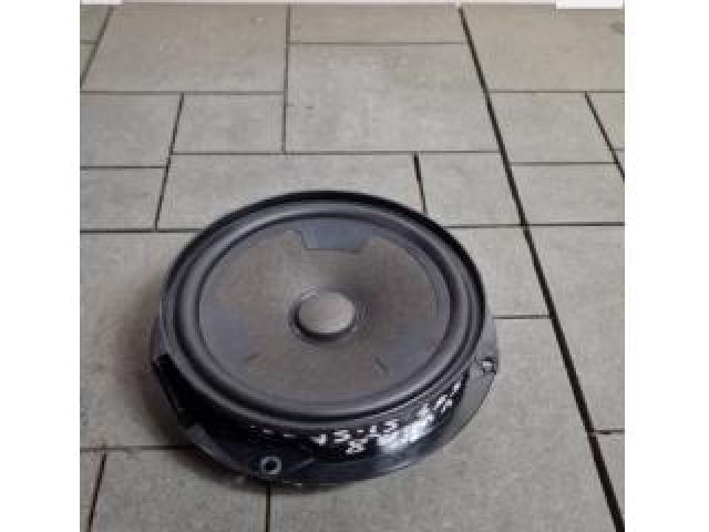 bontott VW PASSAT B8 Bal hátsó Hangszóró