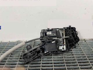 bontott VW PASSAT B8 Bal hátsó Külső Kilincs