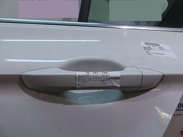 bontott VW PASSAT B8 Bal hátsó Külső Kilincs