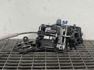 bontott VW PASSAT B8 Bal hátsó Külső Kilincs