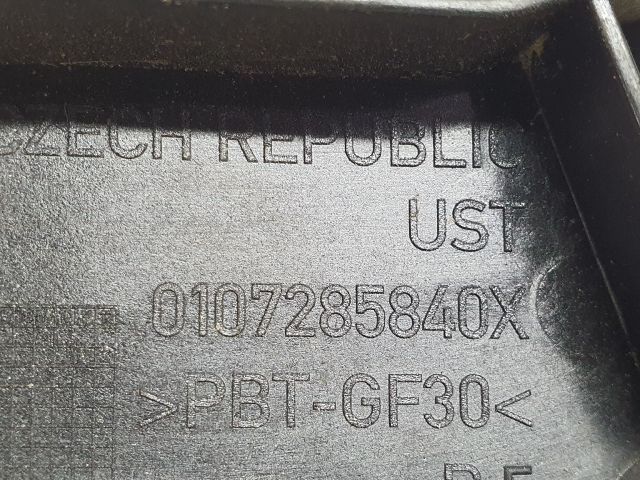 bontott VW PASSAT B8 Bal hátsó Külső Kilincsfészek