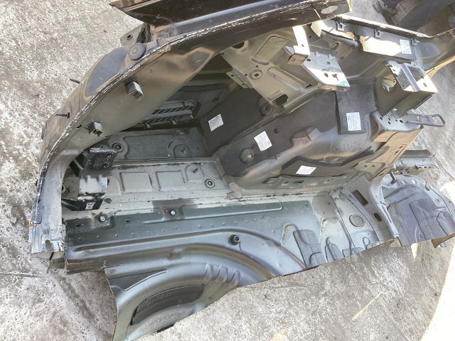 bontott VW PASSAT B8 Bal hátsó Negyed Karosszéria Csomag