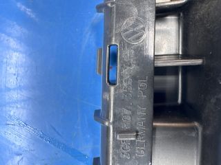 bontott VW PASSAT B8 Bal hátsó Oldal Lökhárító Tartó (Műanyag)