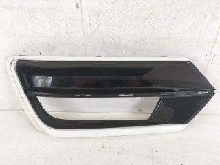 bontott VW PASSAT B8 Bal Ködzárófény Keret