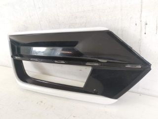 bontott VW PASSAT B8 Bal Ködzárófény Keret