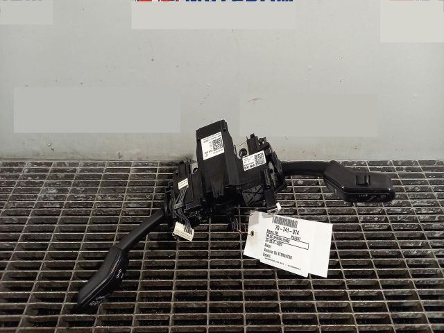 bontott VW PASSAT B8 Bal Kormánykapcsoló Irányjelző