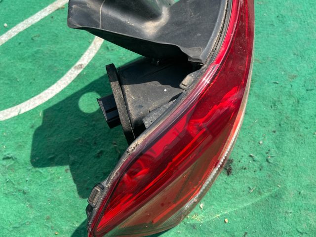 bontott VW PASSAT B8 Bal Külső Hátsó Lámpa