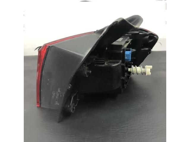 bontott VW PASSAT B8 Bal Külső Hátsó Lámpa