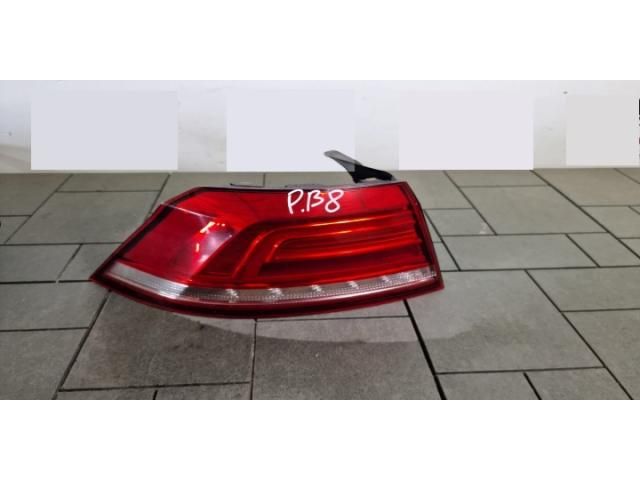 bontott VW PASSAT B8 Bal Külső Hátsó Lámpa