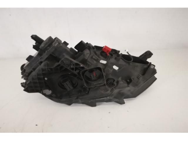 bontott VW PASSAT B8 Bal Ledes Fényszóró