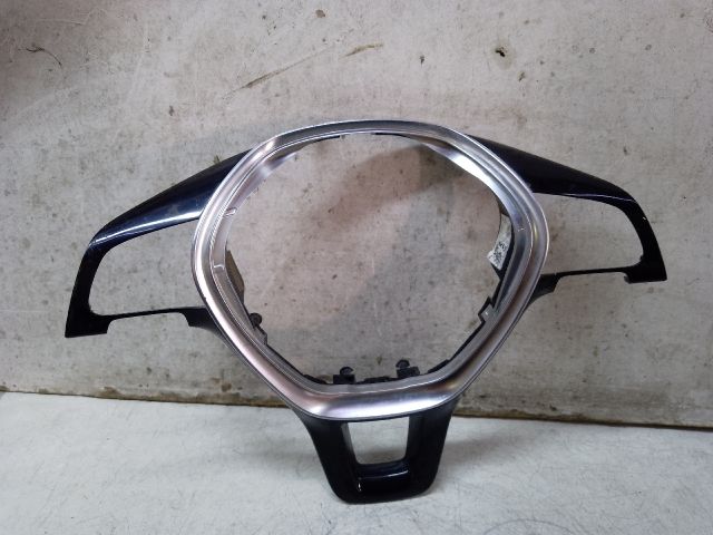 bontott VW PASSAT B8 Bal Multikormány Kapcsolókeret