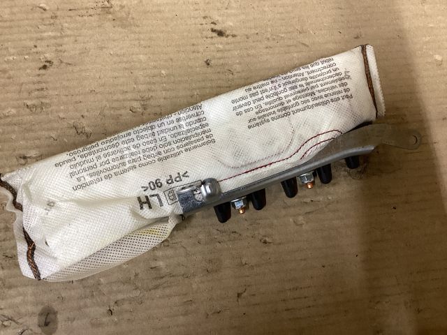 bontott VW PASSAT B8 Bal Oldallégzsák