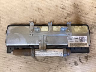 bontott VW PASSAT B8 Bal Térdlégzsák