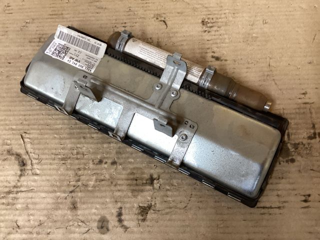 bontott VW PASSAT B8 Bal Térdlégzsák