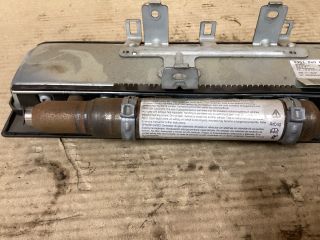 bontott VW PASSAT B8 Bal Térdlégzsák