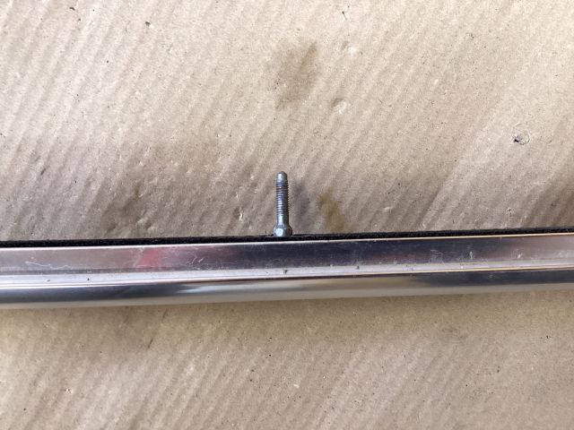 bontott VW PASSAT B8 Bal Tetősín