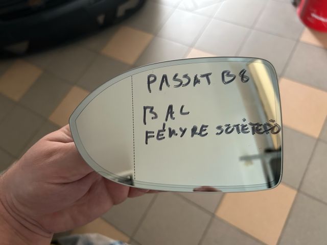 bontott VW PASSAT B8 Bal Tükörlap
