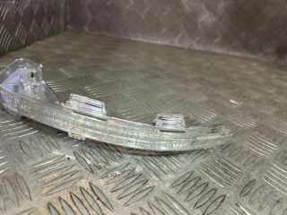 bontott VW PASSAT B8 Bal Visszapillantó Tükör Irányjelző