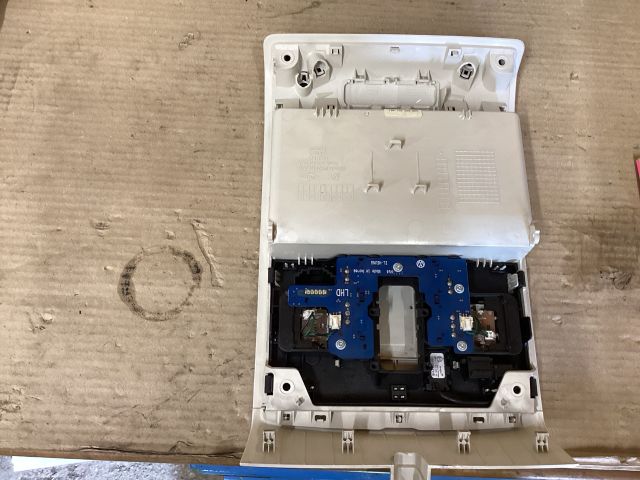 bontott VW PASSAT B8 Belső Világítás Vezérlő Modul