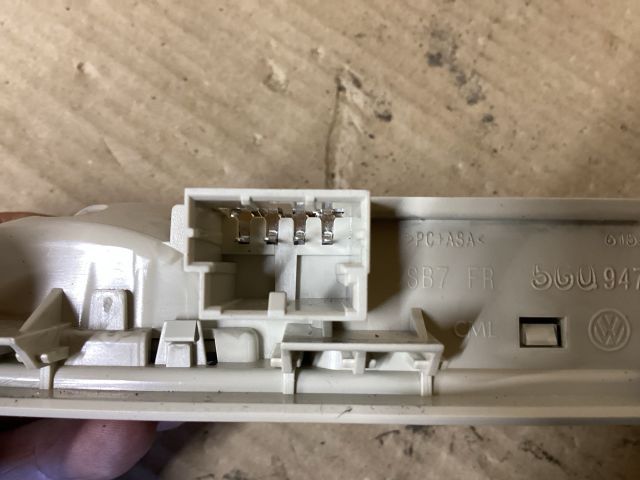 bontott VW PASSAT B8 Beltér Világítás Első