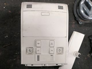 bontott VW PASSAT B8 Beltér Világítás Első