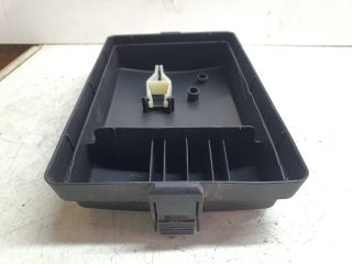 bontott VW PASSAT B8 Biztosítéktábla Fedél