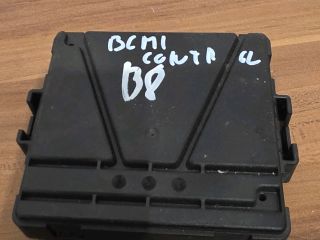 bontott VW PASSAT B8 Biztosítéktábla Utastér