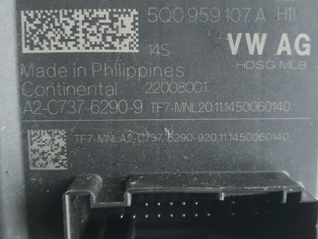 bontott VW PASSAT B8 Csomagtér Ajtó Vezérlőegység