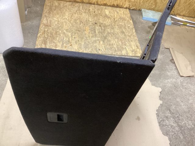 bontott VW PASSAT B8 Csomagtér Kárpit