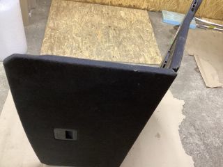 bontott VW PASSAT B8 Csomagtér Kárpit