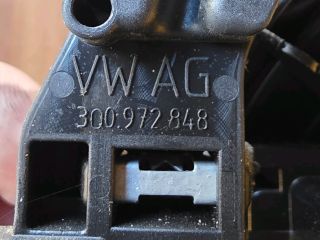 bontott VW PASSAT B8 Csomagtér Nyitó Kar / Gomb