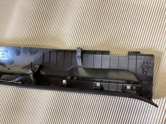 bontott VW PASSAT B8 Csomagtérajtó Burkolat Alsó