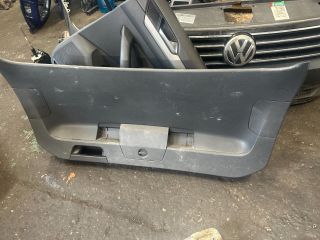 bontott VW PASSAT B8 Csomagtérajtó Burkolat (Részeivel)