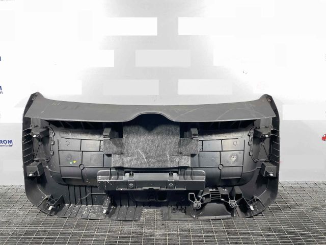 bontott VW PASSAT B8 Csomagtérajtó Díszléc