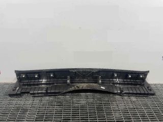 bontott VW PASSAT B8 Csomagtérajtó Díszléc